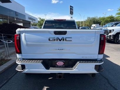 New 2026 GMC Sierra 3500 Denali Ultimate w/ Snow Plow Prep/Camper Package