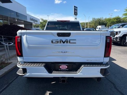 New 2026 GMC Sierra 3500 Denali Ultimate w/ Snow Plow Prep/Camper Package AWD/4WD image 4