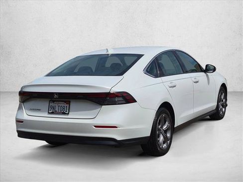 Used 2024 Honda Accord EX image 4