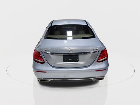 Used 2017 Mercedes-Benz E 300 4MATIC w/ Premium 1 Package image 13