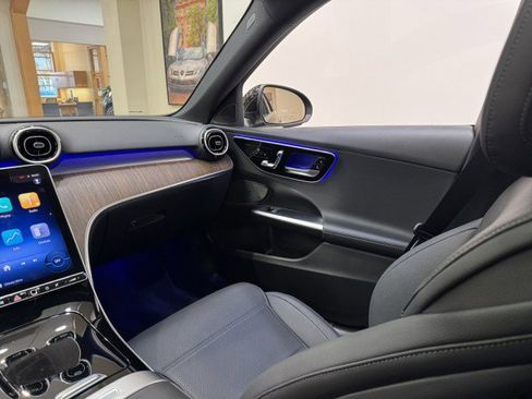 Certified 2025 Mercedes-Benz C 300 4MATIC Sedan image 10