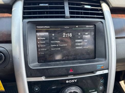 Used 2012 Ford Edge Limited w/ Trailer Tow Package FWD image 20