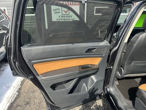 Used 2019 Volkswagen Atlas SEL Premium image 29