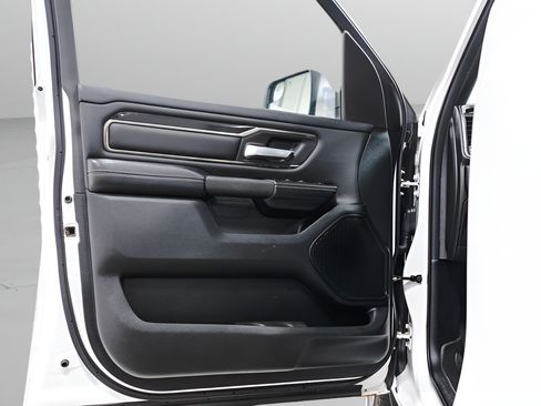 Used 2019 RAM 1500 Sport w/ Level 2 Equipment Group AWD/4WD image 25