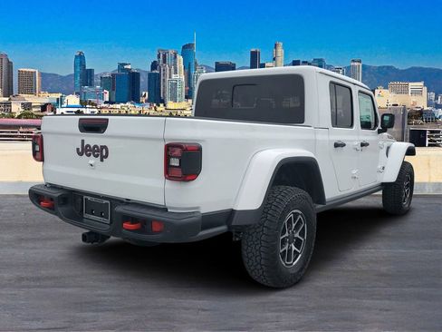 New 2025 Jeep Gladiator Rubicon image 4