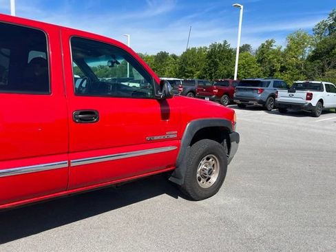 Used 2002 GMC Sierra 2500 4x4 Crew Cab HD w/ SLT Marketing Option Pkg image 2