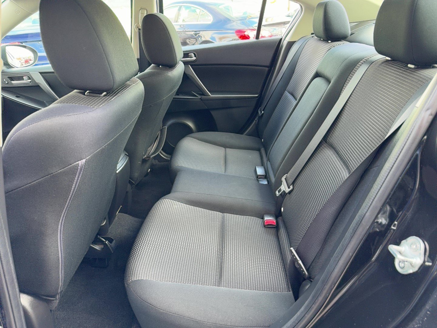 Used 2013 MAZDA MAZDA3 i Touring FWD image 13
