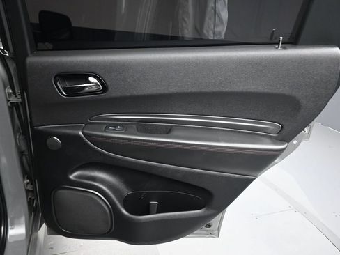 Used 2021 Dodge Durango R/T w/ Tow 'N Go Package AWD/4WD image 42