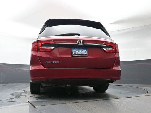 Certified 2023 Honda Odyssey EX-L image 32