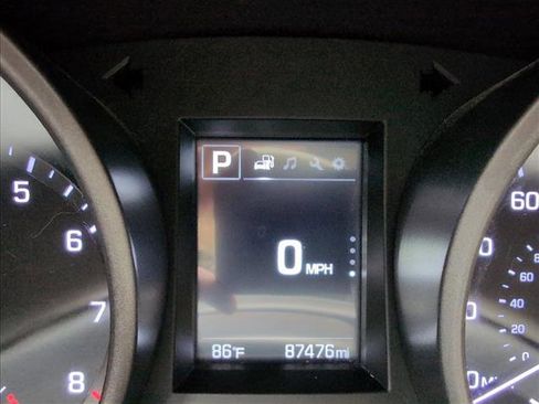 Used 2017 Hyundai Santa Fe Sport FWD image 11