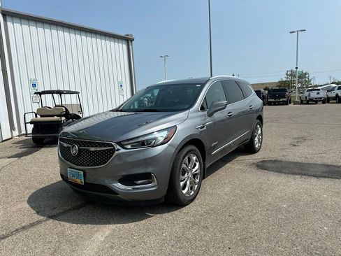 Used 2021 Buick Enclave Avenir w/ Avenir Technology Package AWD/4WD image 3