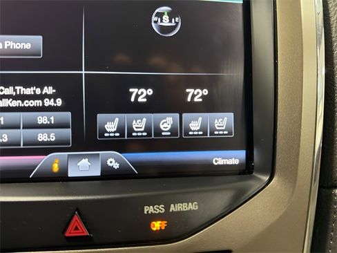 Used 2014 Lincoln MKX FWD w/ Equipment Group 101A image 22