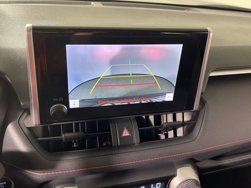 Certified 2023 Toyota RAV4 SE image 21