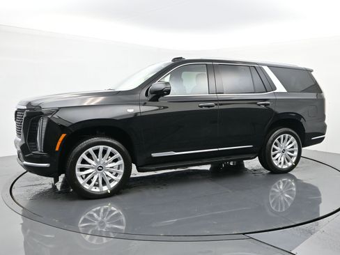 New 2026 Cadillac Escalade 4WD w/ LPO, Floor Liner Package image 2