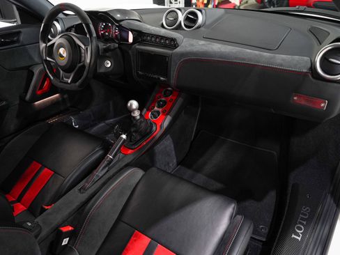 Used 2020 Lotus Evora RWD image 16