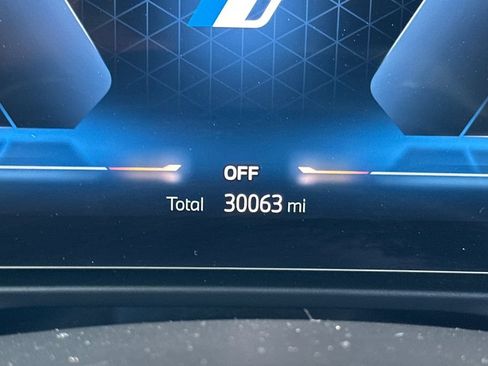Used 2023 BMW i4 eDrive40 RWD image 30