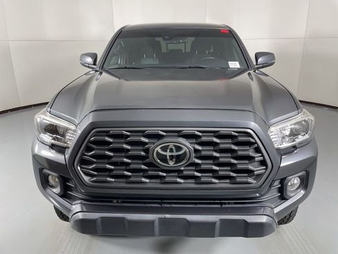 Used 2021 Toyota Tacoma TRD Off-Road image 3