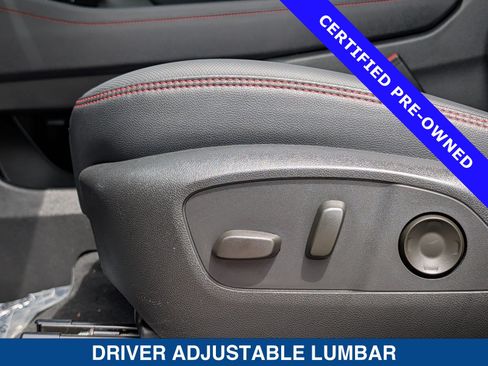 Used 2024 Chevrolet Traverse RS FWD image 26