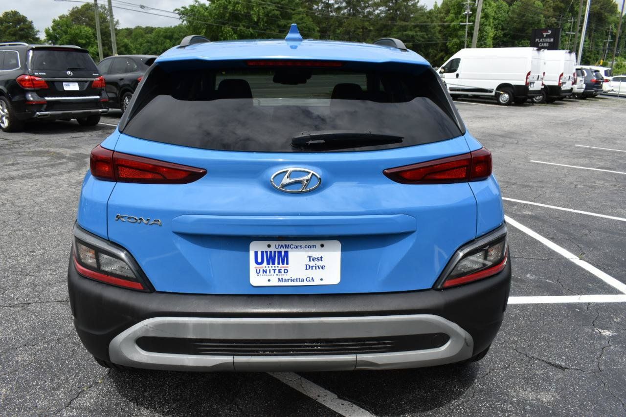 Used 2022 Hyundai Kona SEL w/ Cargo Package FWD image 7