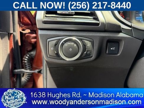 Used 2016 Ford Fusion SE FWD image 20