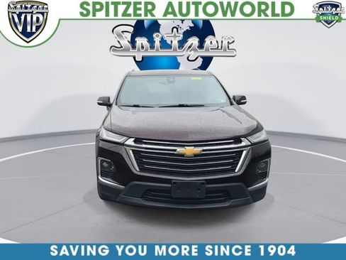 Used 2023 Chevrolet Traverse LT AWD/4WD image 3