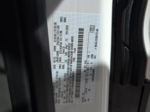 New 2025 Ford Transit 250 Low Roof image 33