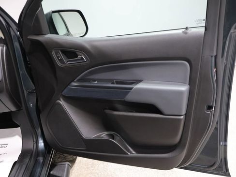 Used 2017 Chevrolet Colorado Z71 image 21