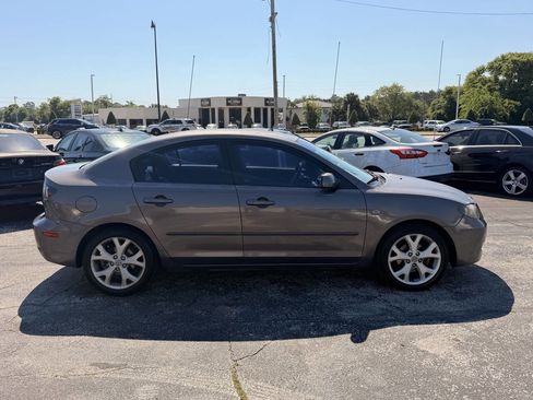 Used 2008 MAZDA MAZDA3 i Touring Value image 3