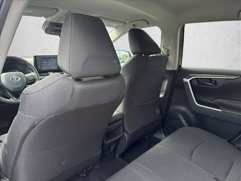Used 2019 Toyota RAV4 LE w/ All Weather Liner Package AWD/4WD image 15