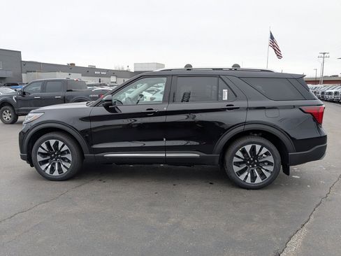 New 2026 Ford Explorer Platinum image 6