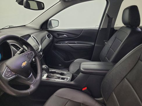 Used 2020 Chevrolet Equinox Premier image 17