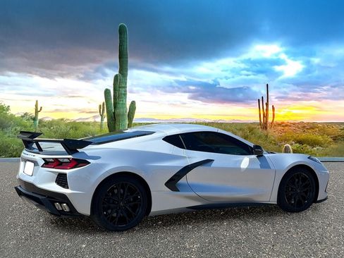 Used 2026 Chevrolet Corvette Stingray Coupe w/ Battery Protection Package RWD image 5