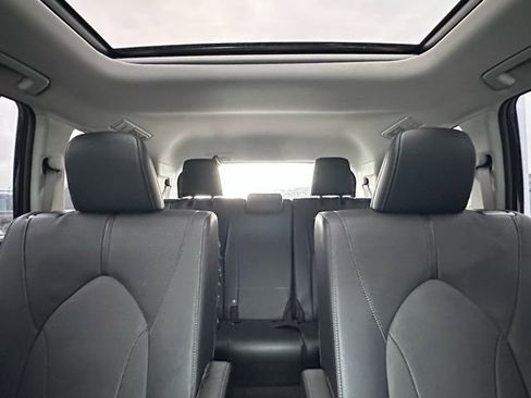 Used 2024 Toyota Grand Highlander Limited image 20