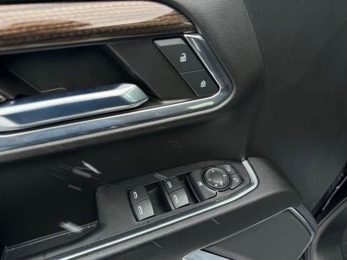 Used 2023 Chevrolet Silverado 1500 LT image 11