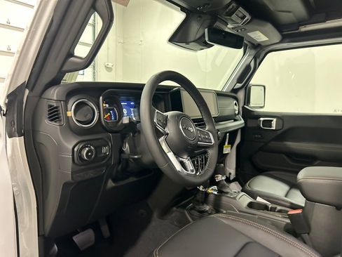 New 2026 Jeep Wrangler Sahara image 17