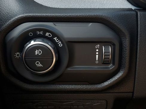 New 2025 Jeep Gladiator Sport image 34