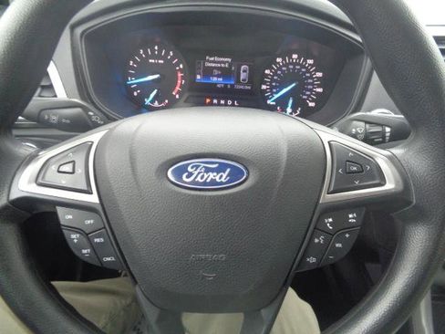 Used 2020 Ford Fusion S image 35