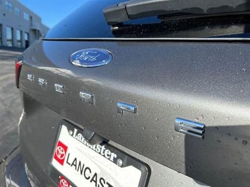 Used 2023 Ford Escape ST-Line FWD image 21