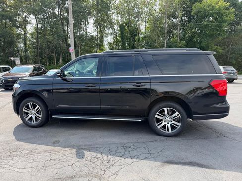 Used 2022 Ford Expedition Max XLT AWD/4WD image 8