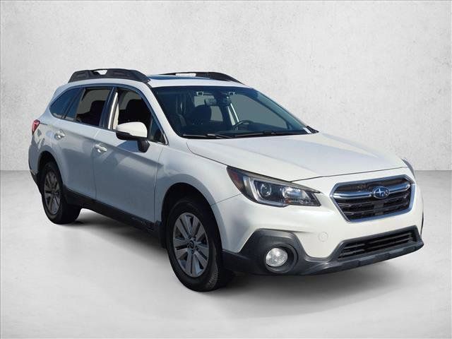 Used 2019 Subaru Outback 2.5i Premium w/ Popular Package #2 AWD/4WD image 4