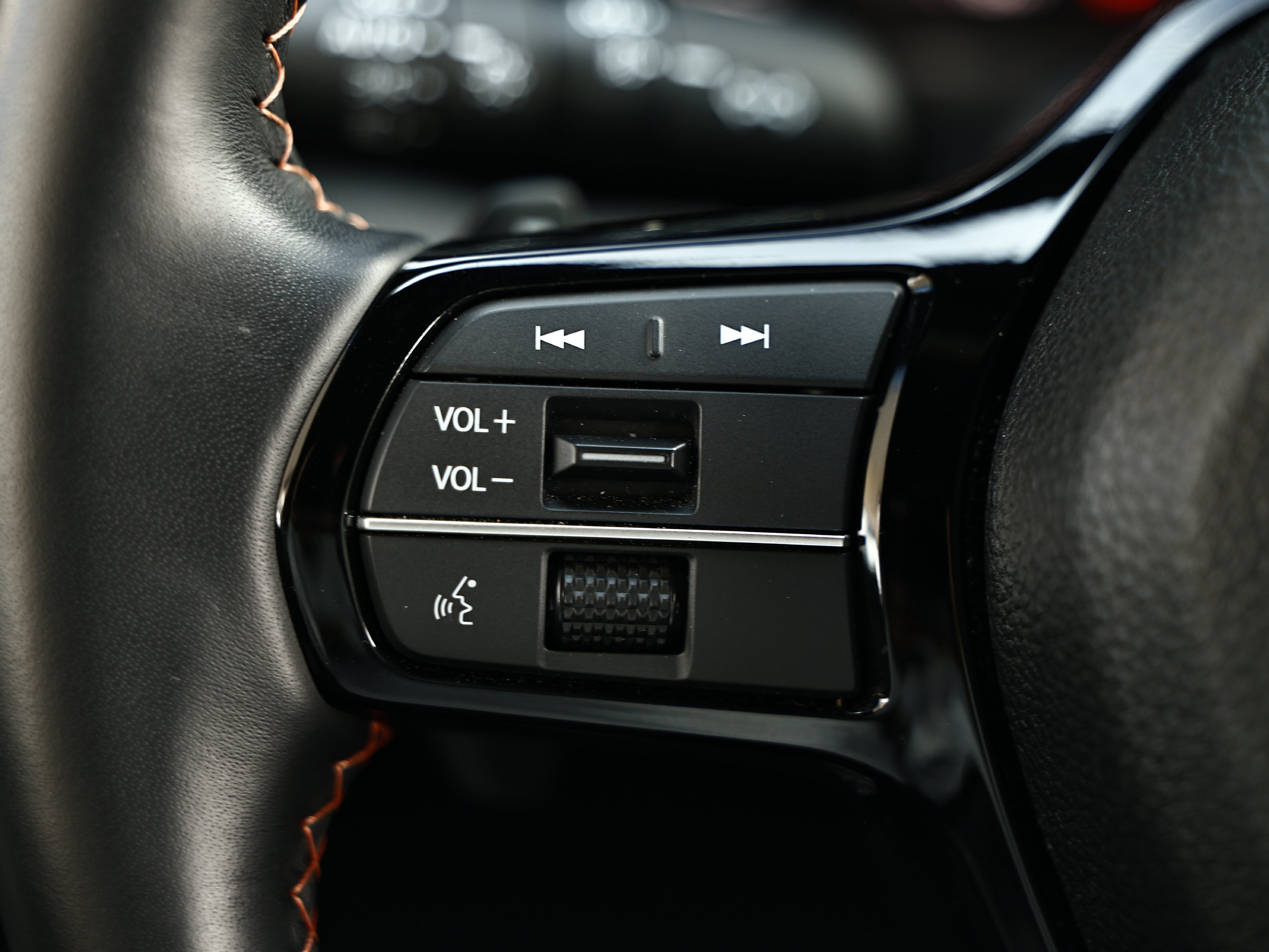 Certified 2026 Honda Pilot Sport image 32
