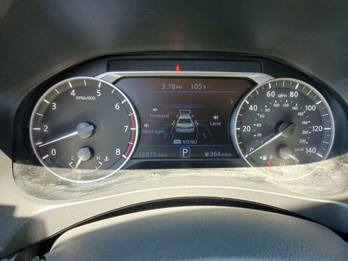 Used 2025 Nissan Altima 2.5 SR FWD image 2