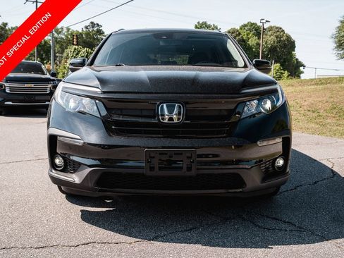 Used 2022 Honda Pilot Special Edition image 2