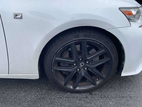 Used 2016 Lexus IS 200t w/ F Sport Package RWD image 10