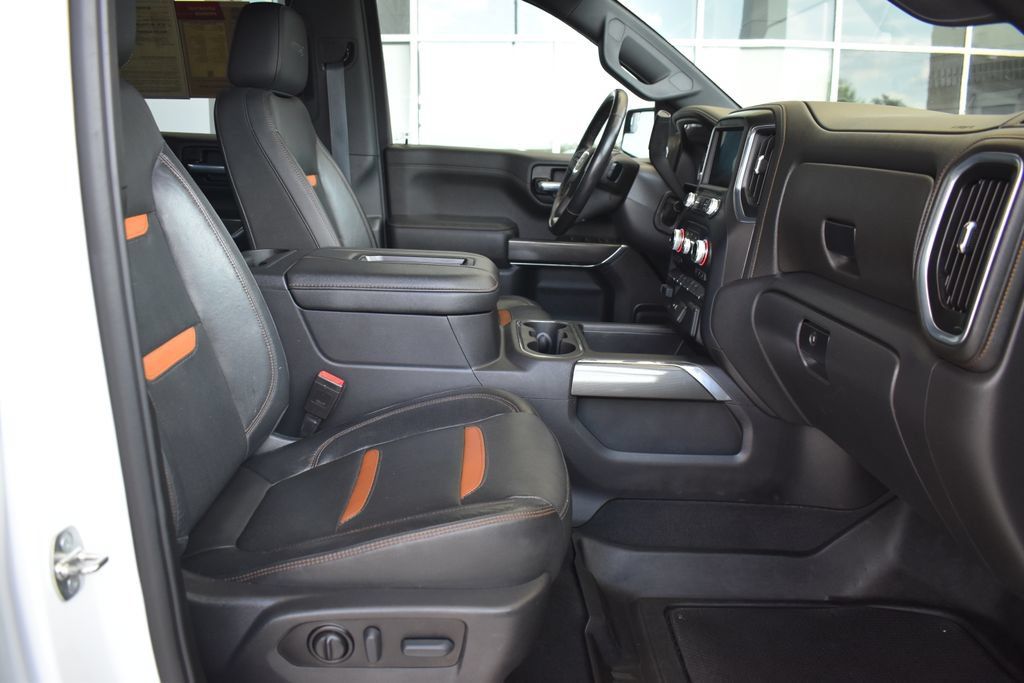 Used 2021 GMC Sierra 1500 AT4 AWD/4WD image 5