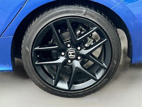 Used 2024 Honda Civic Sport image 28