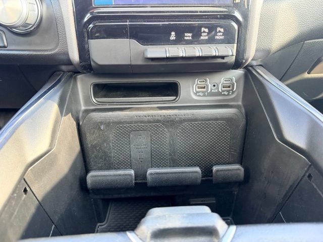 Used 2024 RAM 1500 Laramie AWD/4WD image 31