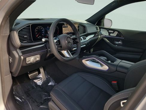 New 2026 Mercedes-Benz GLS 580 4MATIC image 20