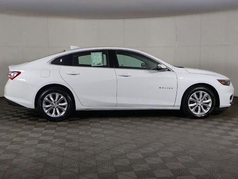 Used 2022 Chevrolet Malibu LT image 15