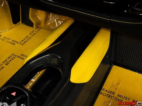 Used 2025 Ferrari SF90 Stradale XX image 50